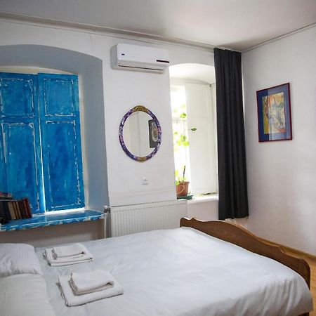 In The Center Of The City 2Rooms Tbilisi Ngoại thất bức ảnh